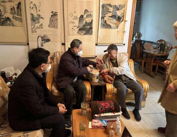 公司开展元旦春节走访慰问活动 澳门开彩结果历史记录查询